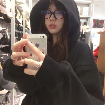 高岭之花今天顾盼垂青了吗